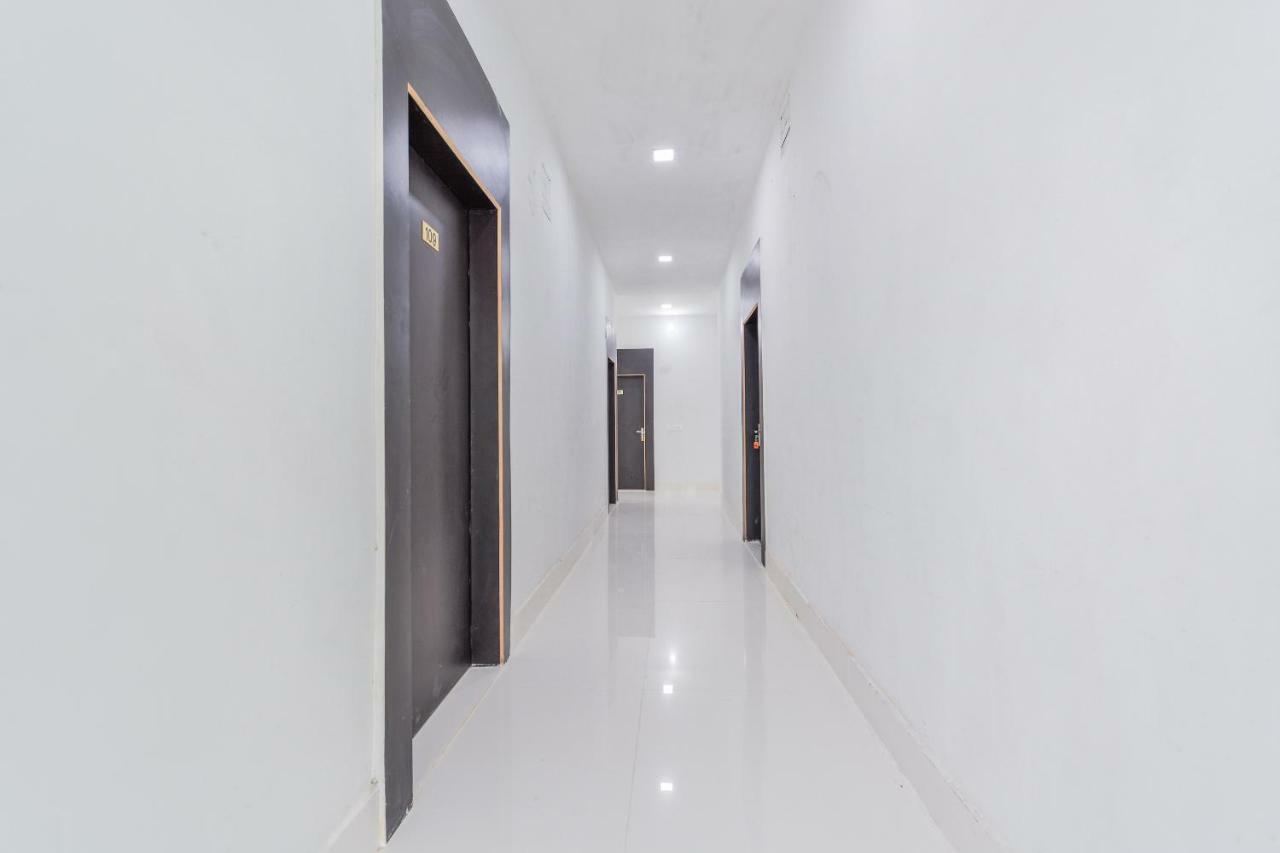Oyo 43505 Hotel The White House Hisar Luaran gambar