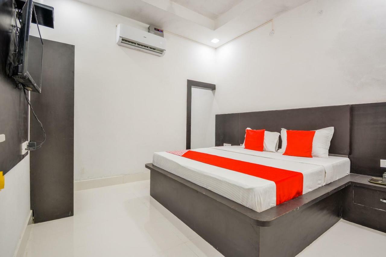 Oyo 43505 Hotel The White House Hisar Luaran gambar
